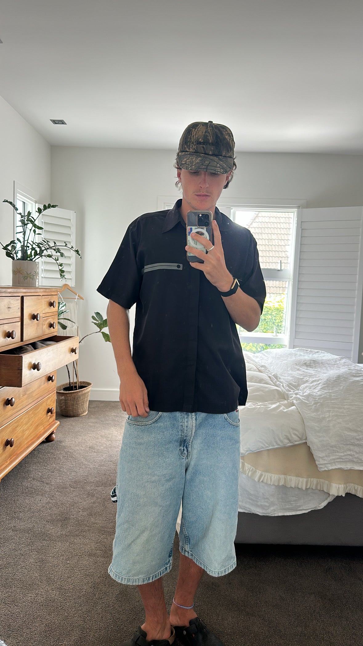 Calm As OG Hallensteins Button Up