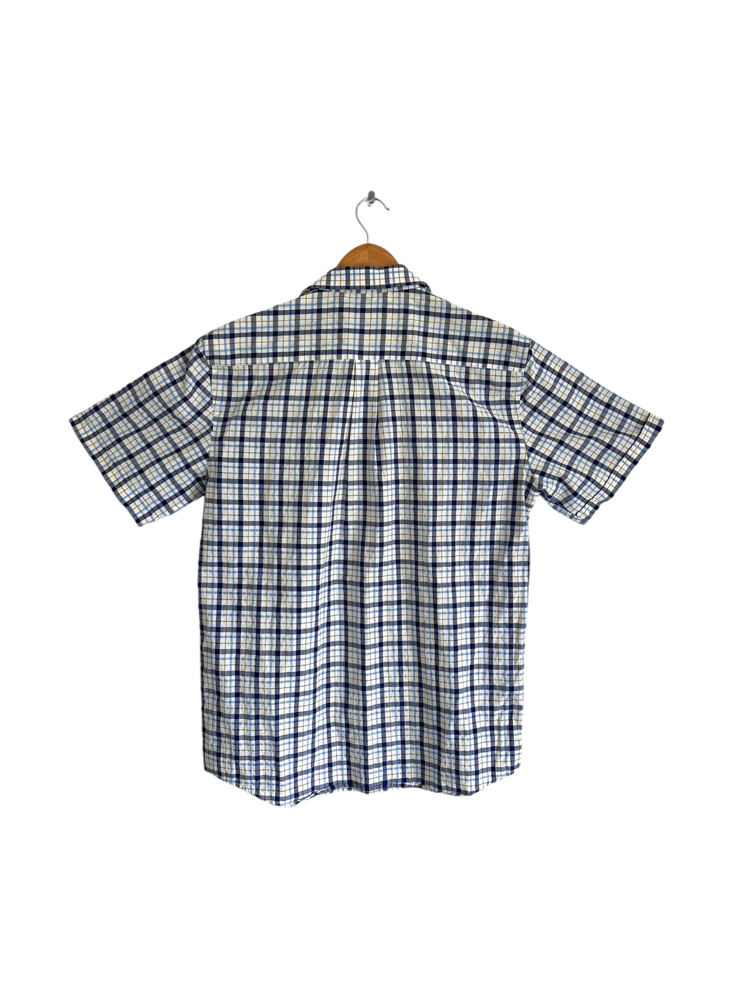 Calm Fitting Button Up