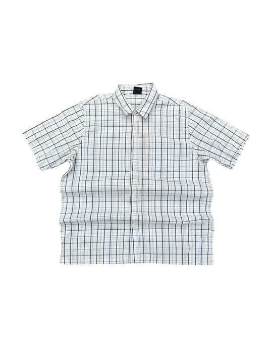 Calmmm as white colourway boxy button up!