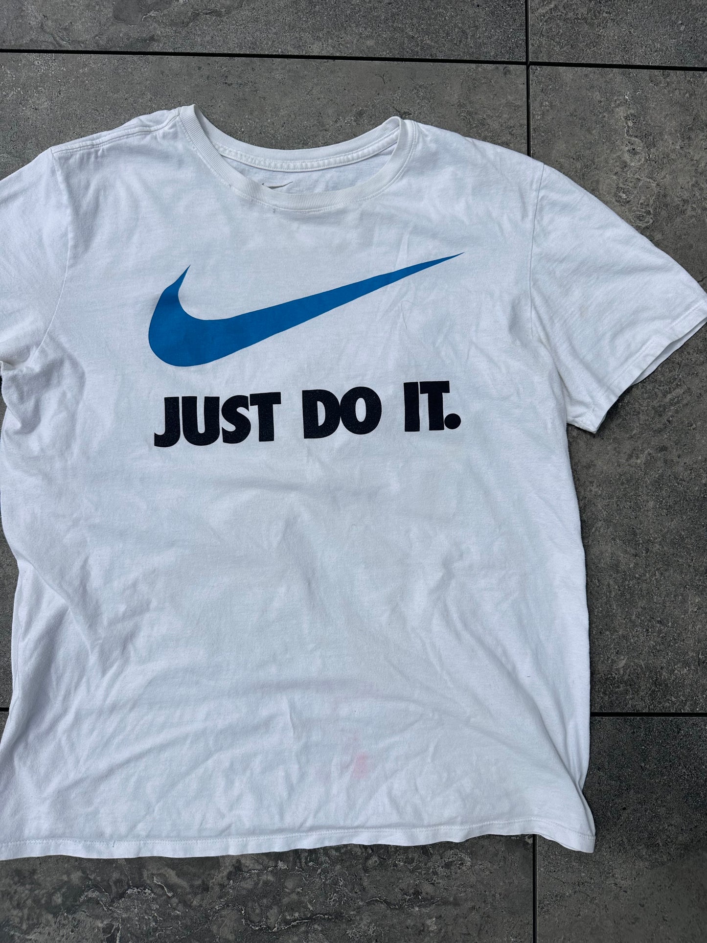 2000s Nike Tee