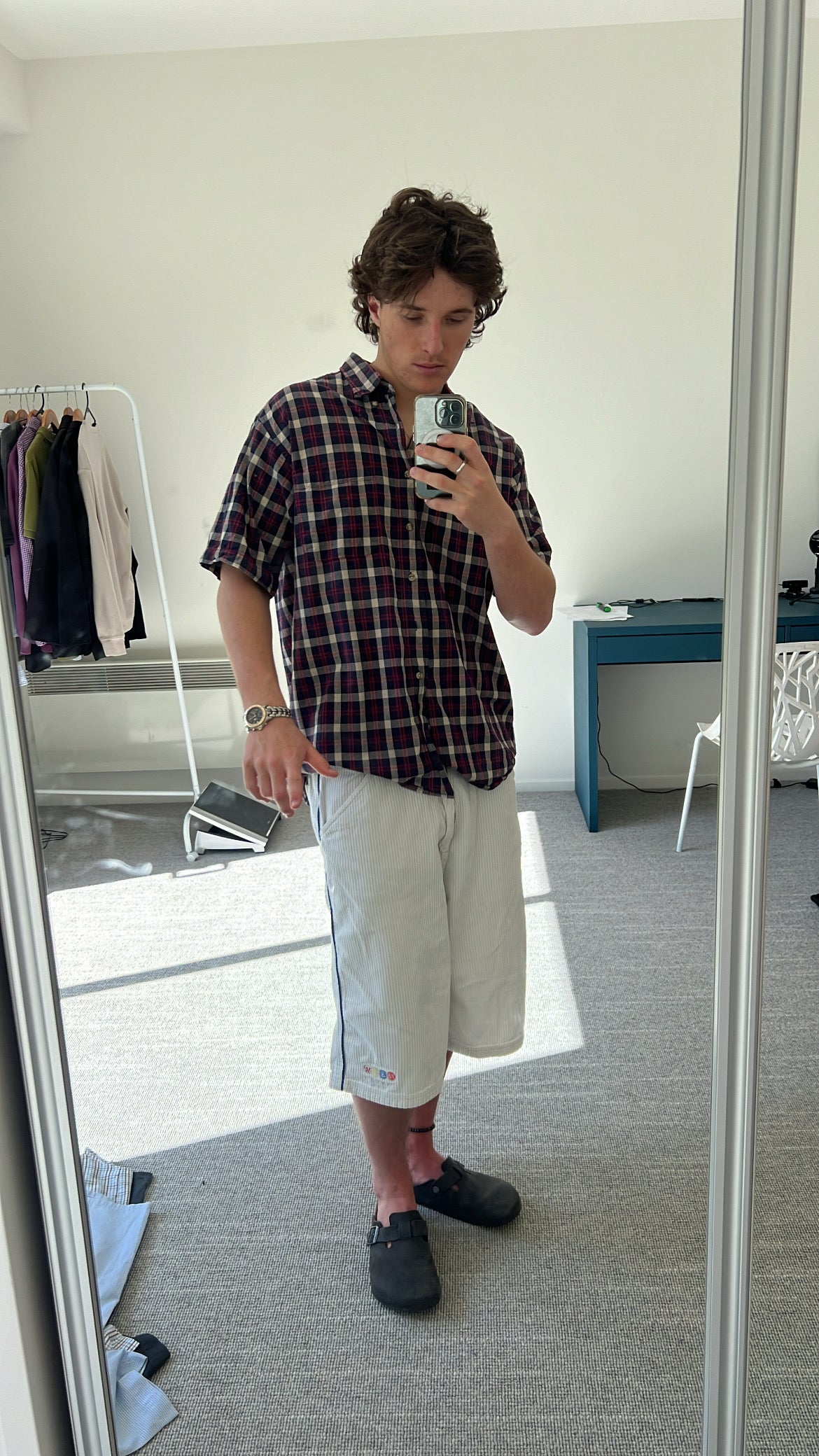 Tidy Boxy Calm Fitted Button Up