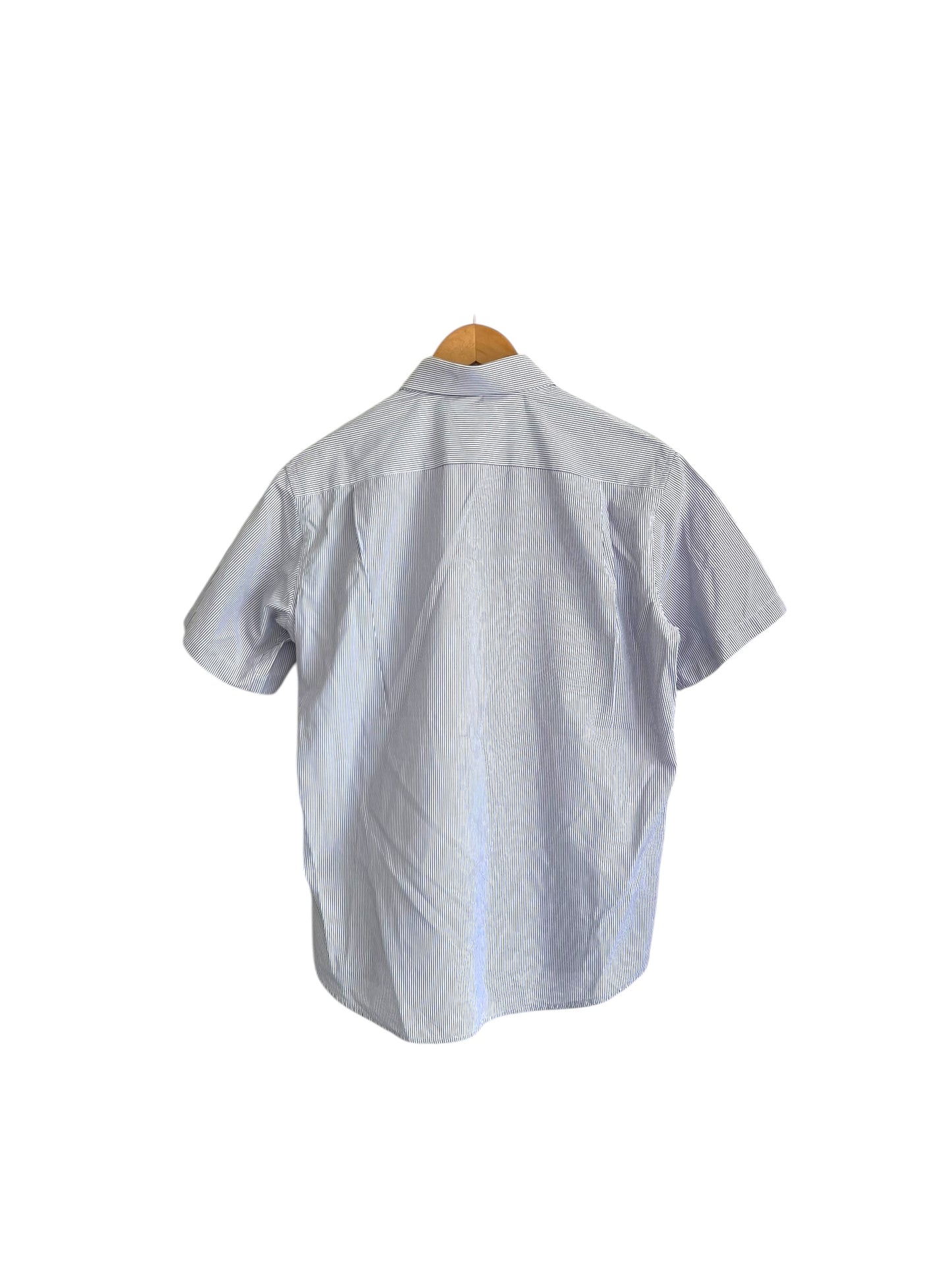 Vacci Tidy Button Up